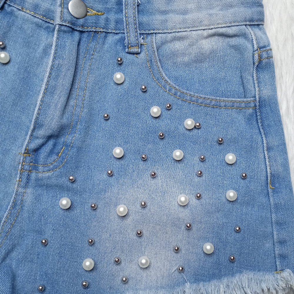 SHEIN Hi Rise Jean Shorts - Picture 2 of 6